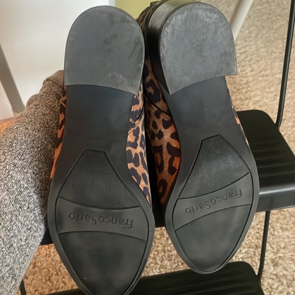 Leopard Print Booties - Picture 4 of 8